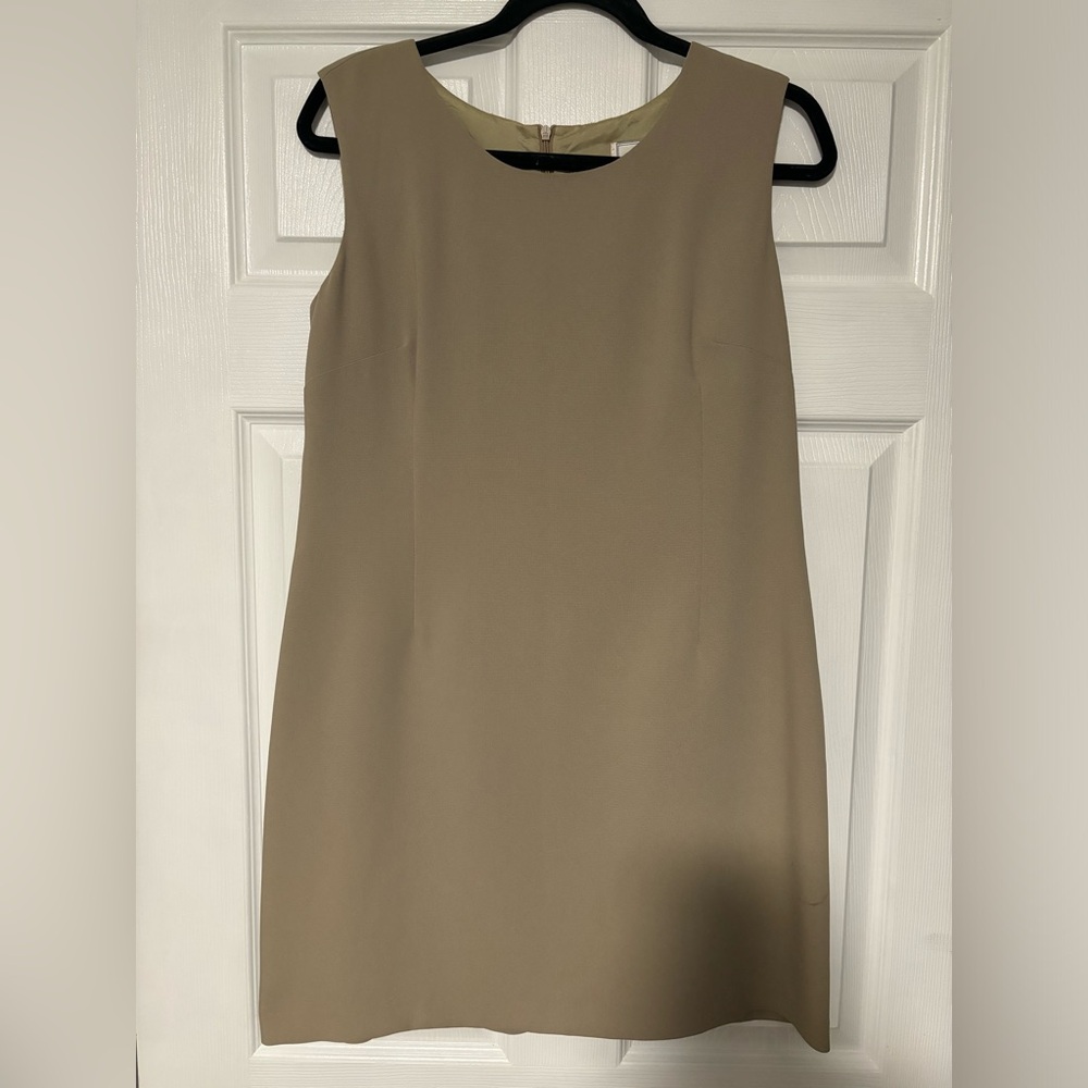 FLEUR BLEUE Tan Sleeveless Dress